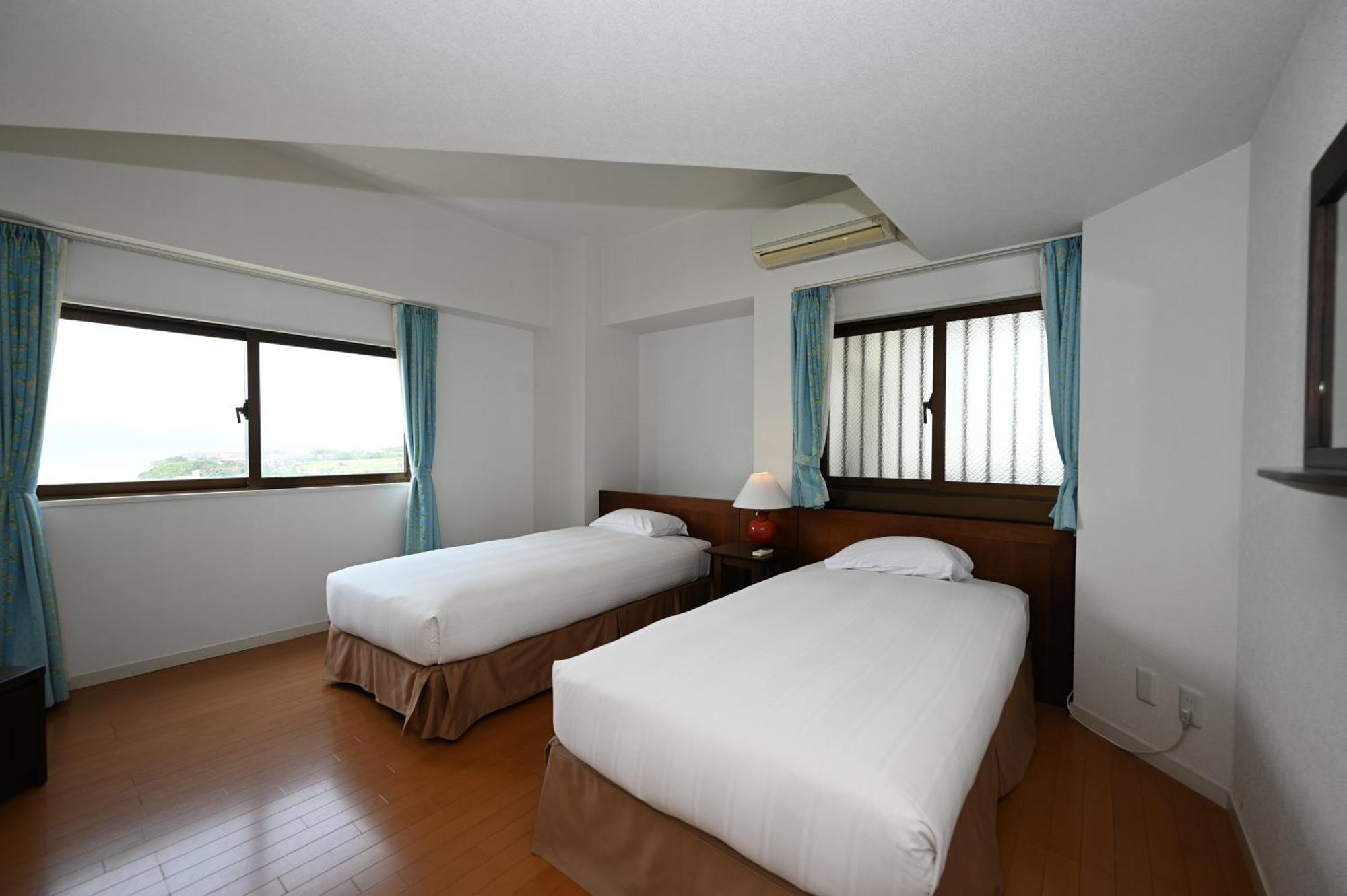 Hotel Royal Marine Palace Ishigakijima Ishigaki  Экстерьер фото