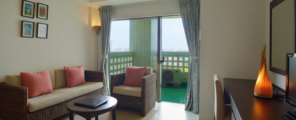 Hotel Royal Marine Palace Ishigakijima Ishigaki  Экстерьер фото